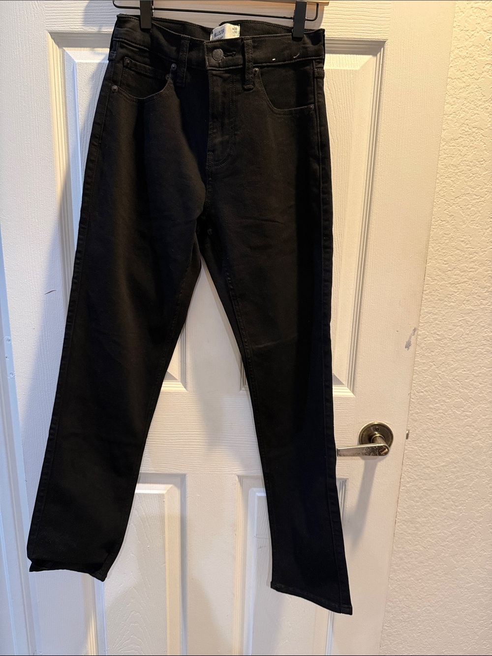 Hollister Men's Black Slim Straight Jeans